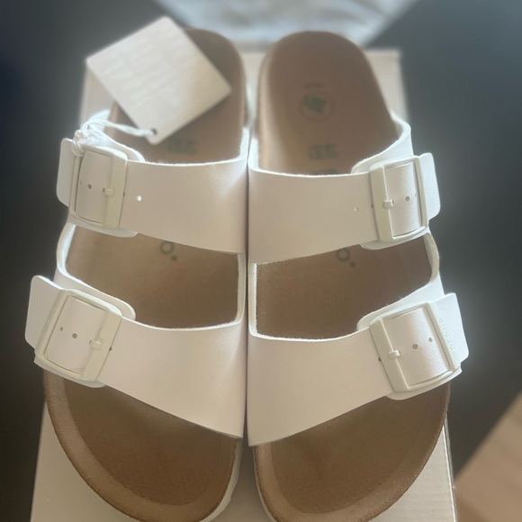 Papillio White Sandals - Picture 3 of 4